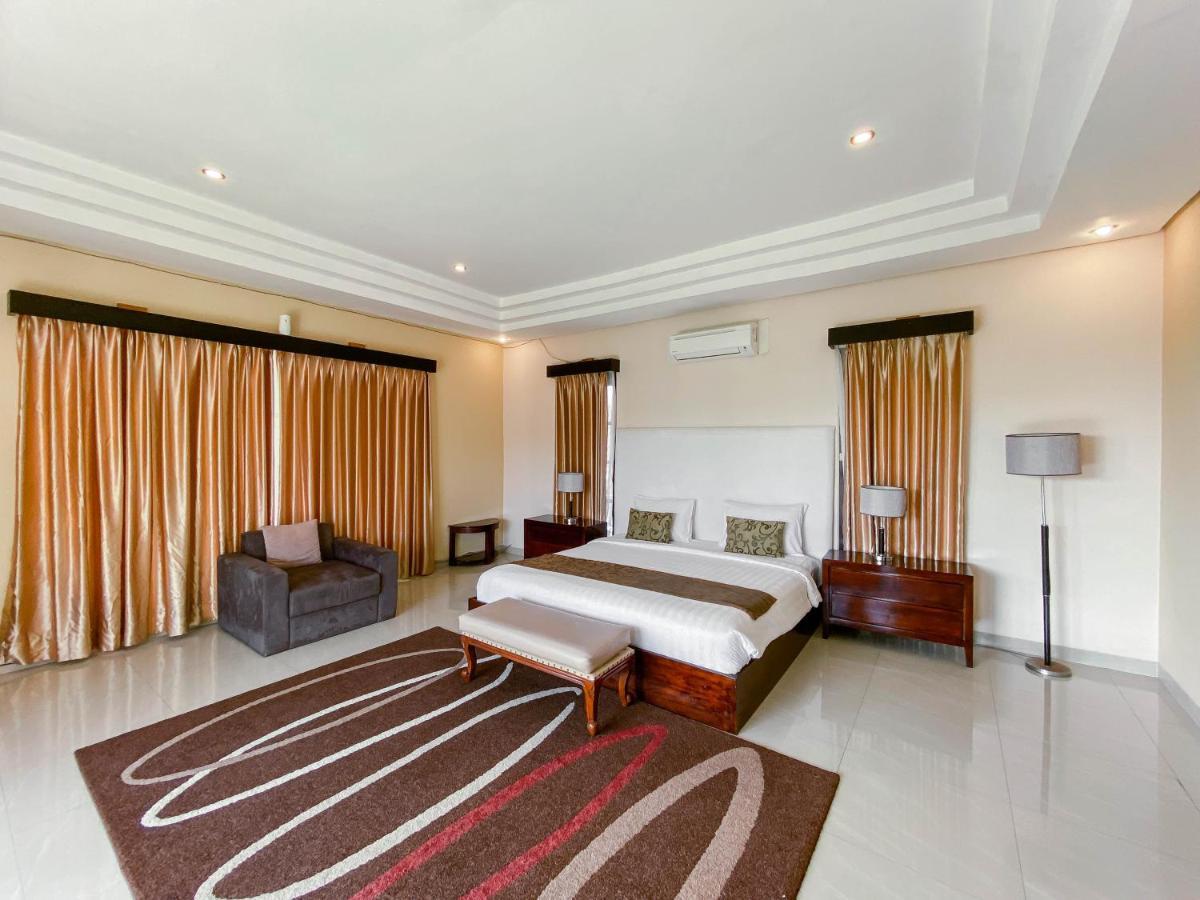Cometa Villas Seminyak By Premier Hospitality Asia Extérieur photo