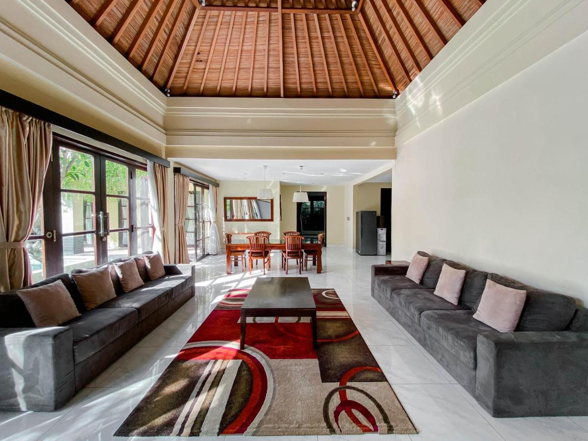 Cometa Villas Seminyak By Premier Hospitality Asia Extérieur photo
