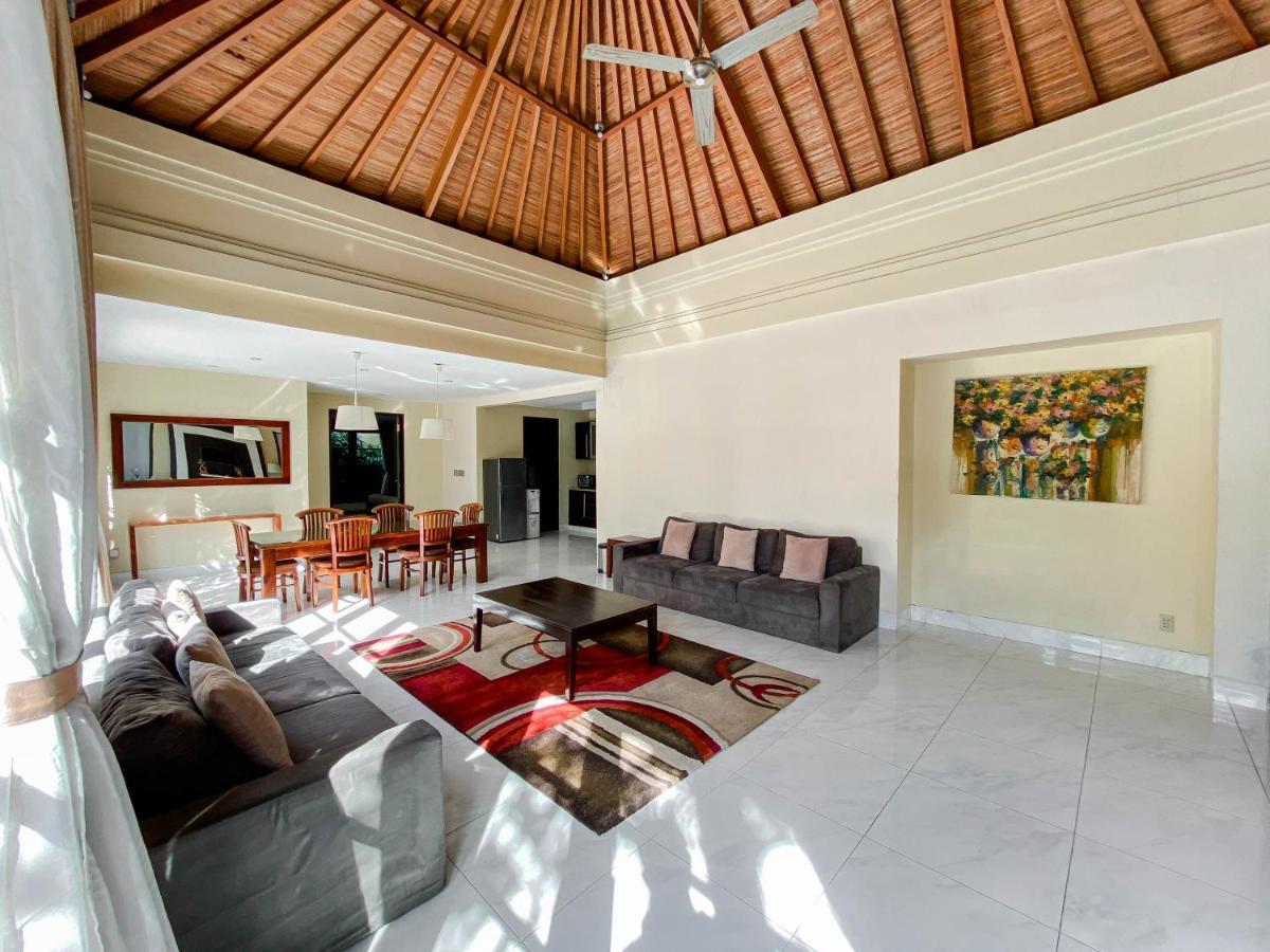 Cometa Villas Seminyak By Premier Hospitality Asia Extérieur photo