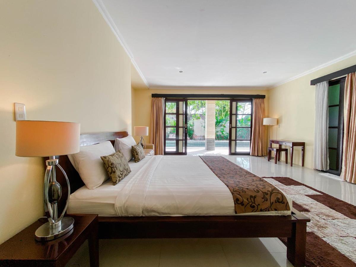 Cometa Villas Seminyak By Premier Hospitality Asia Extérieur photo