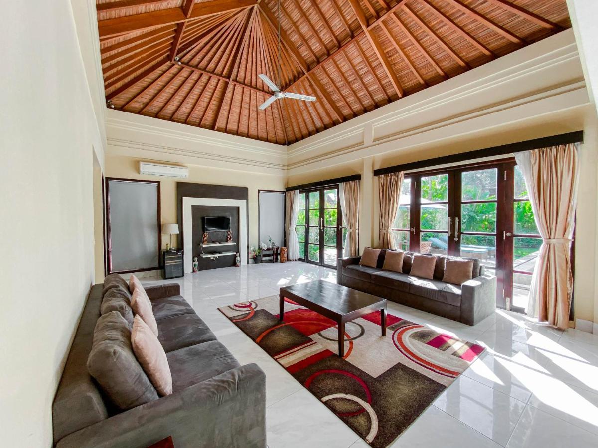 Cometa Villas Seminyak By Premier Hospitality Asia Extérieur photo