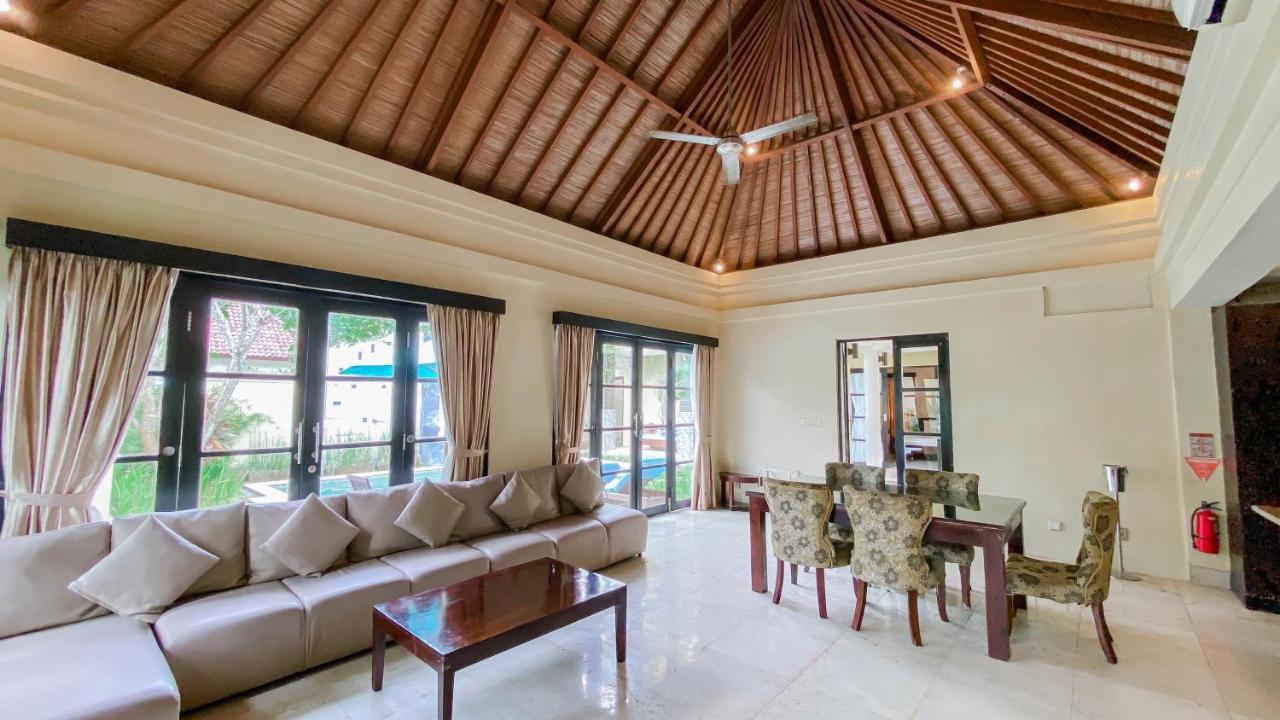 Cometa Villas Seminyak By Premier Hospitality Asia Extérieur photo